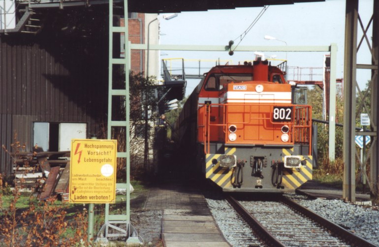 [Buh/RAG 802 im Herbst 2000 bei der Bedienung des VEBA-Kraftwerks in Dortmund-Mengede]