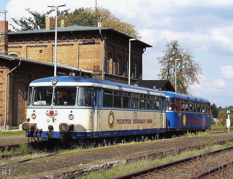 [PEG T11 und T8 am 23.09.2000 in Meyenburg]