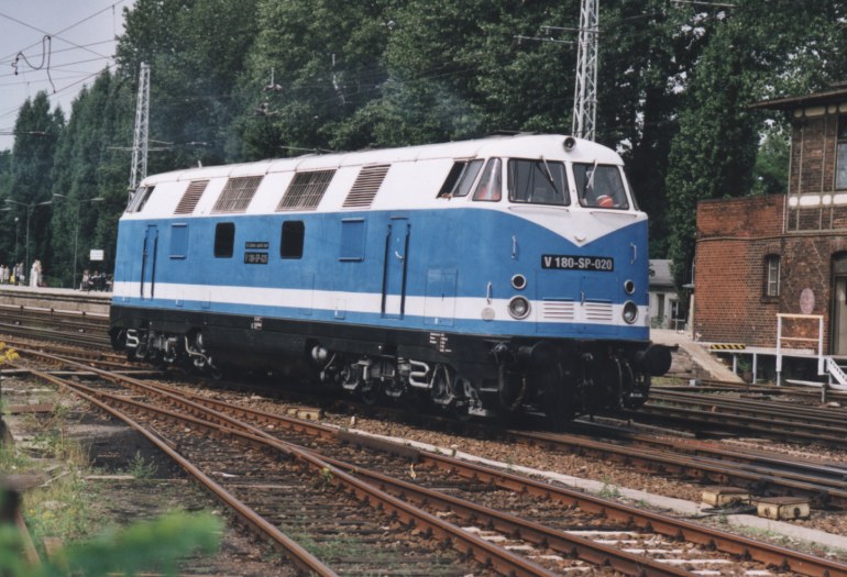 [SLG V180-SP-020 im August 2000 in Berlin Köpenick]